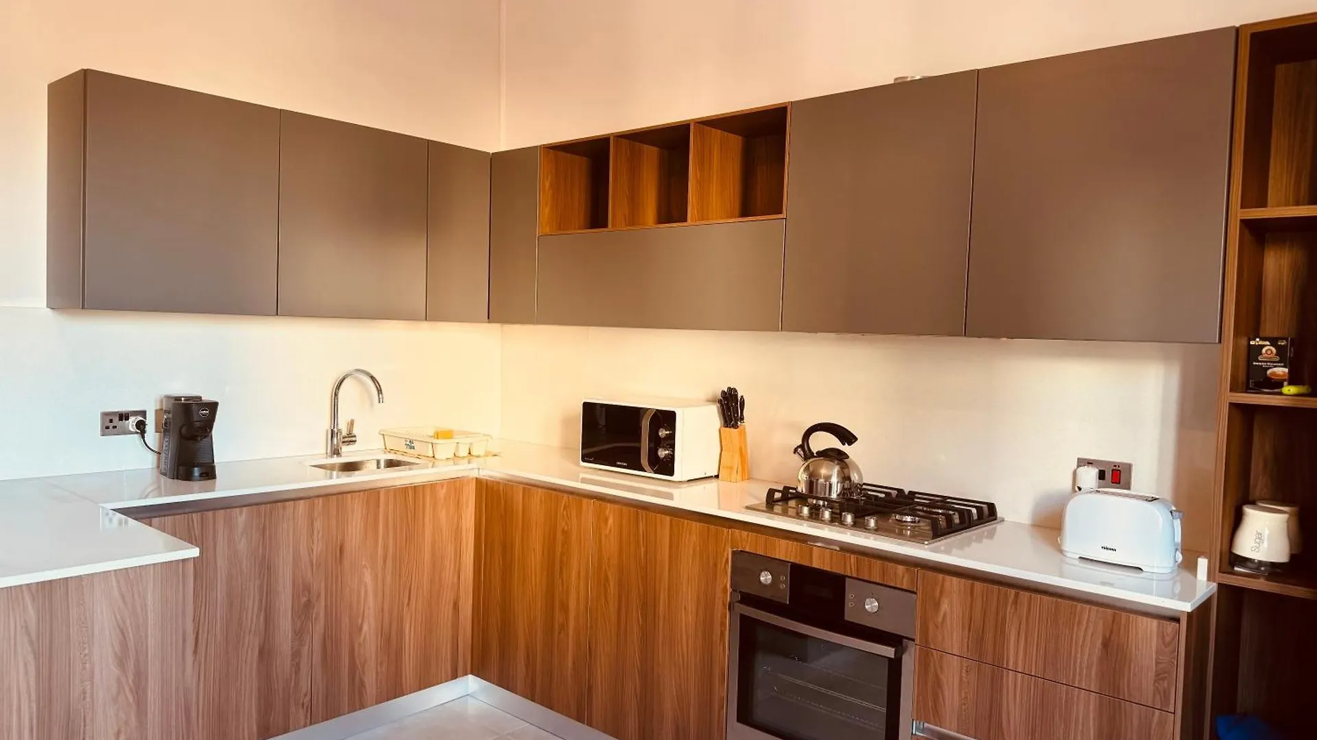 Sliema Shoreside Suite