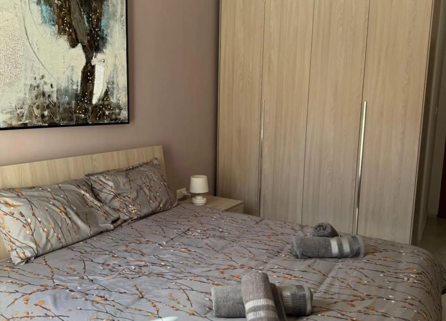 Sliema Shoreside Suite