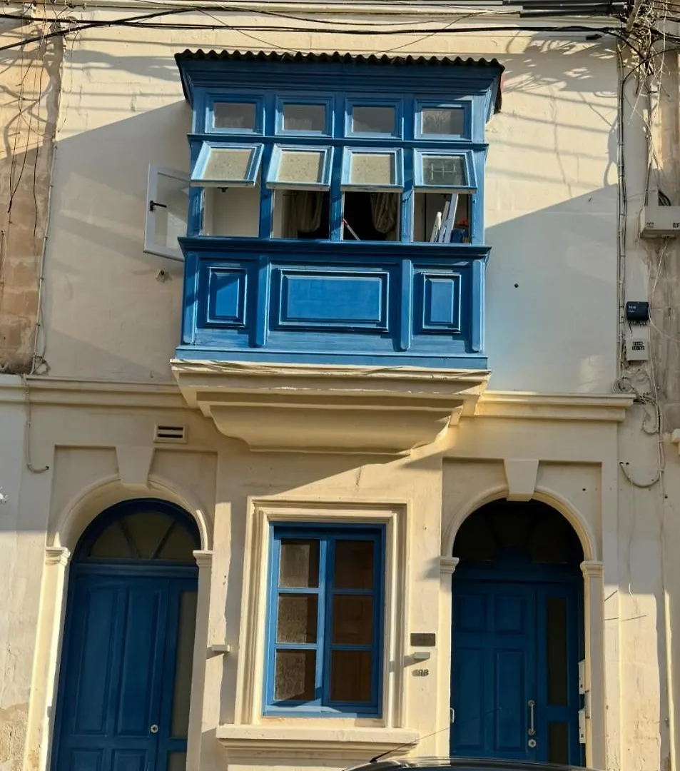 Sliema Shoreside Suite Apartment